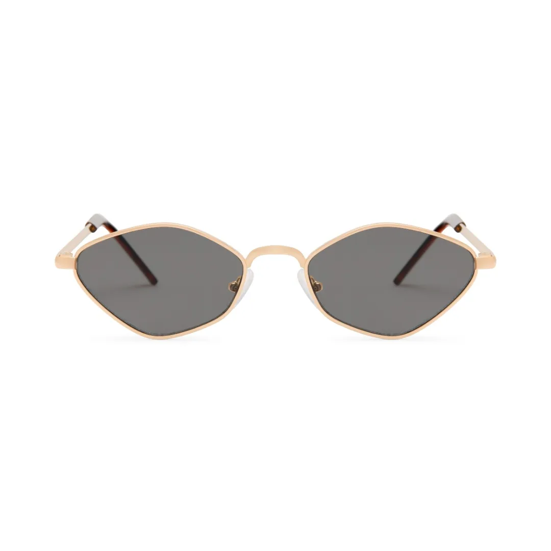 Lunettes de soleil dorées URBN Eyewear avec verres en forme de losange et branches en écaille de tortue, offrant un style unique et une protection solaire optimale